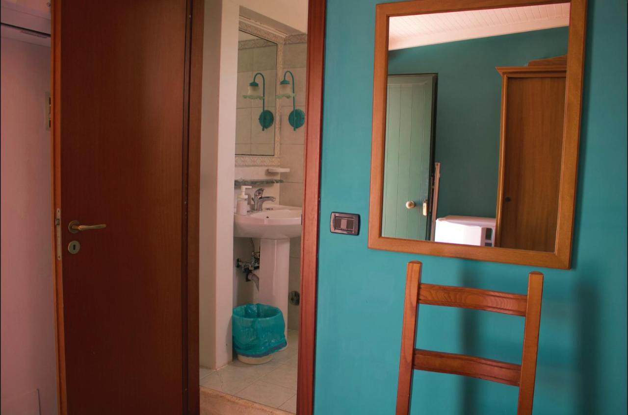 La Trinacria Bed & Breakfast Giardini Naxos Luaran gambar
