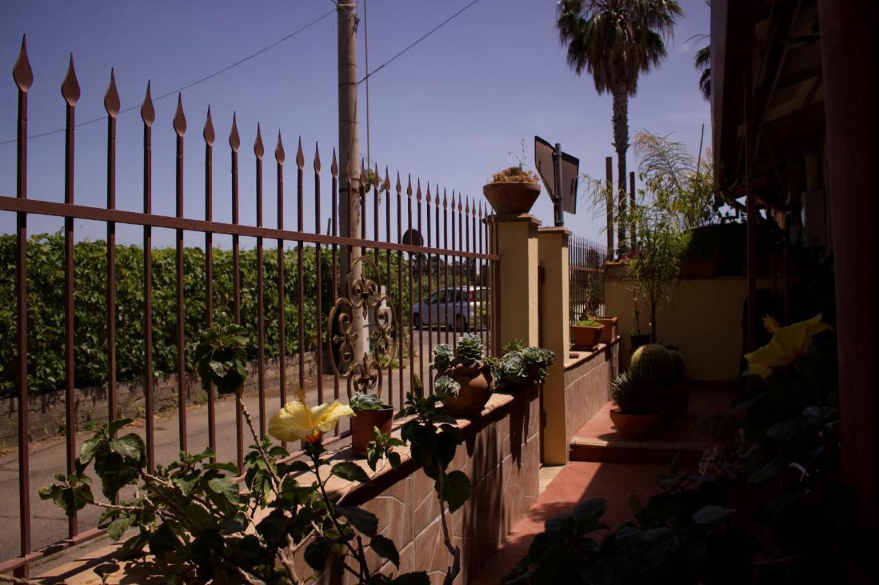 La Trinacria Bed & Breakfast Giardini Naxos Luaran gambar